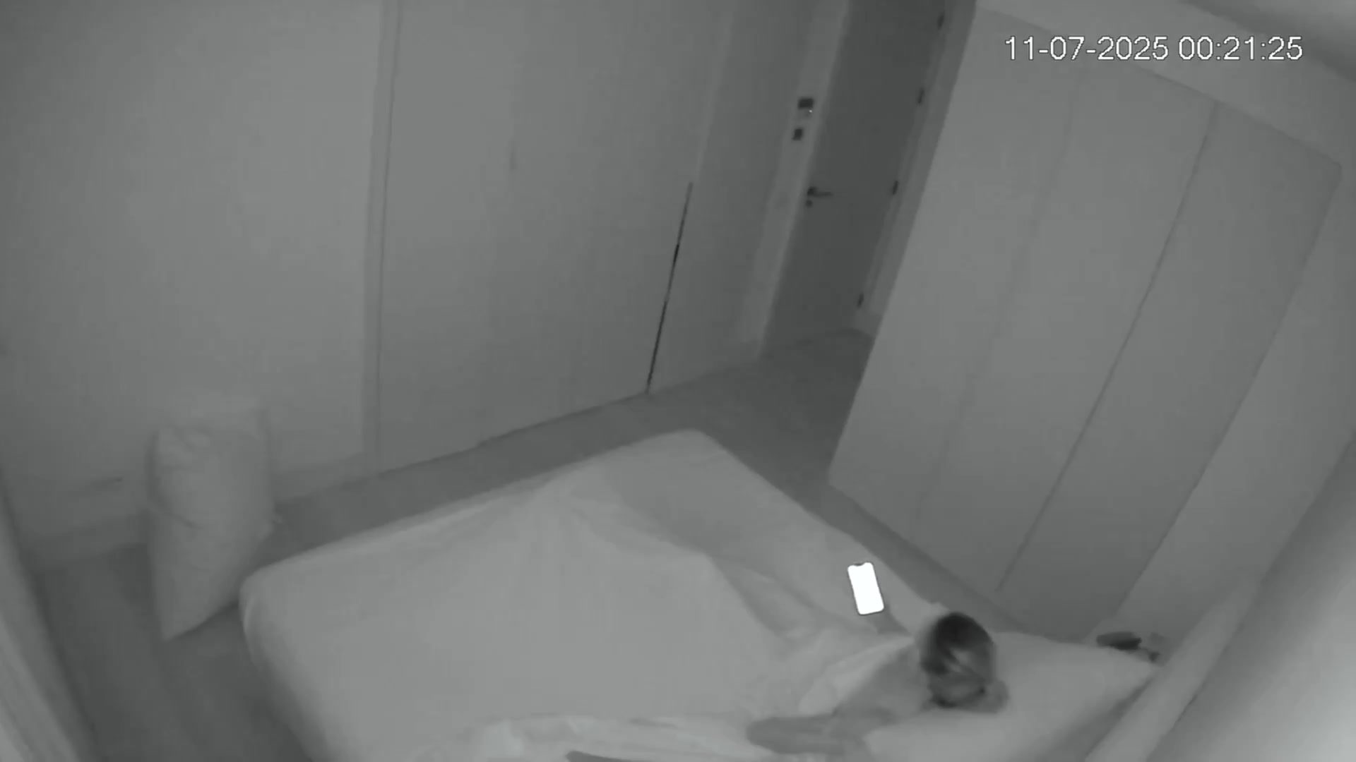 Japan Bedroom Hidden Camera Recording 091