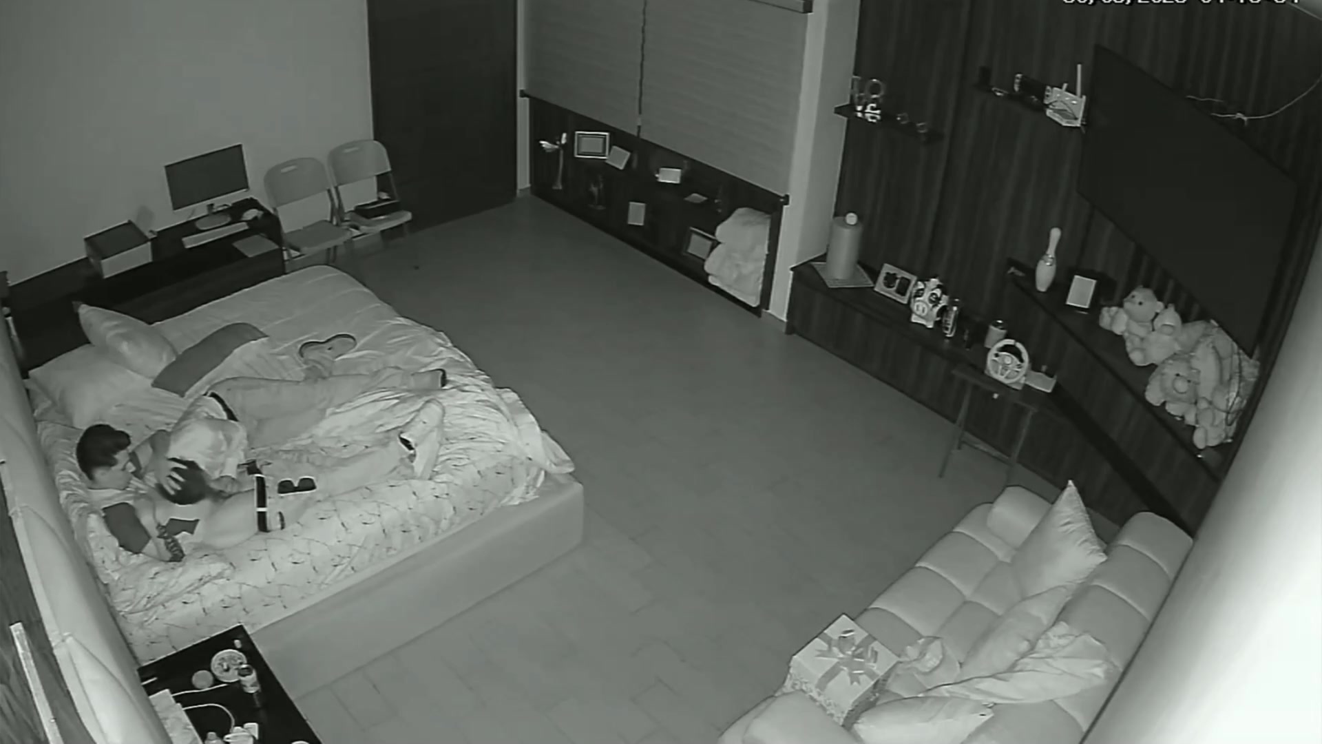 Bedroom IP Cam - Unaware Amateur Couple 599